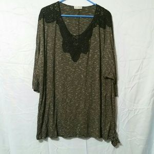 Catherines size 3X striped embroidered top